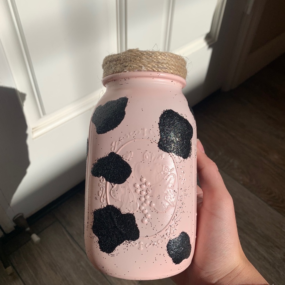 The Classy Cow Mason Jar🐄 - Picture 2 of 2